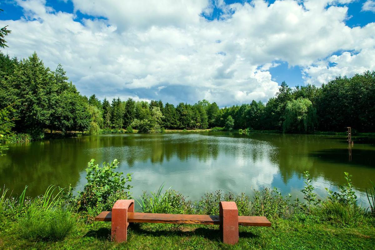 מלון Lonny Les Etangs Du Moulin D'Harcy מראה חיצוני תמונה